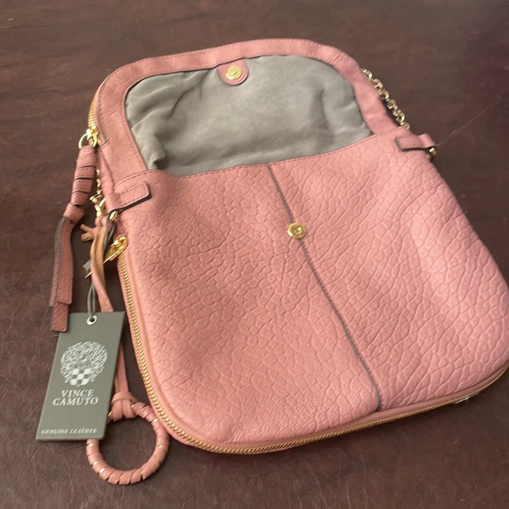 Vince Camuto - Picture 4 of 7